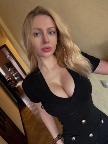 Лариса Космос фото 2